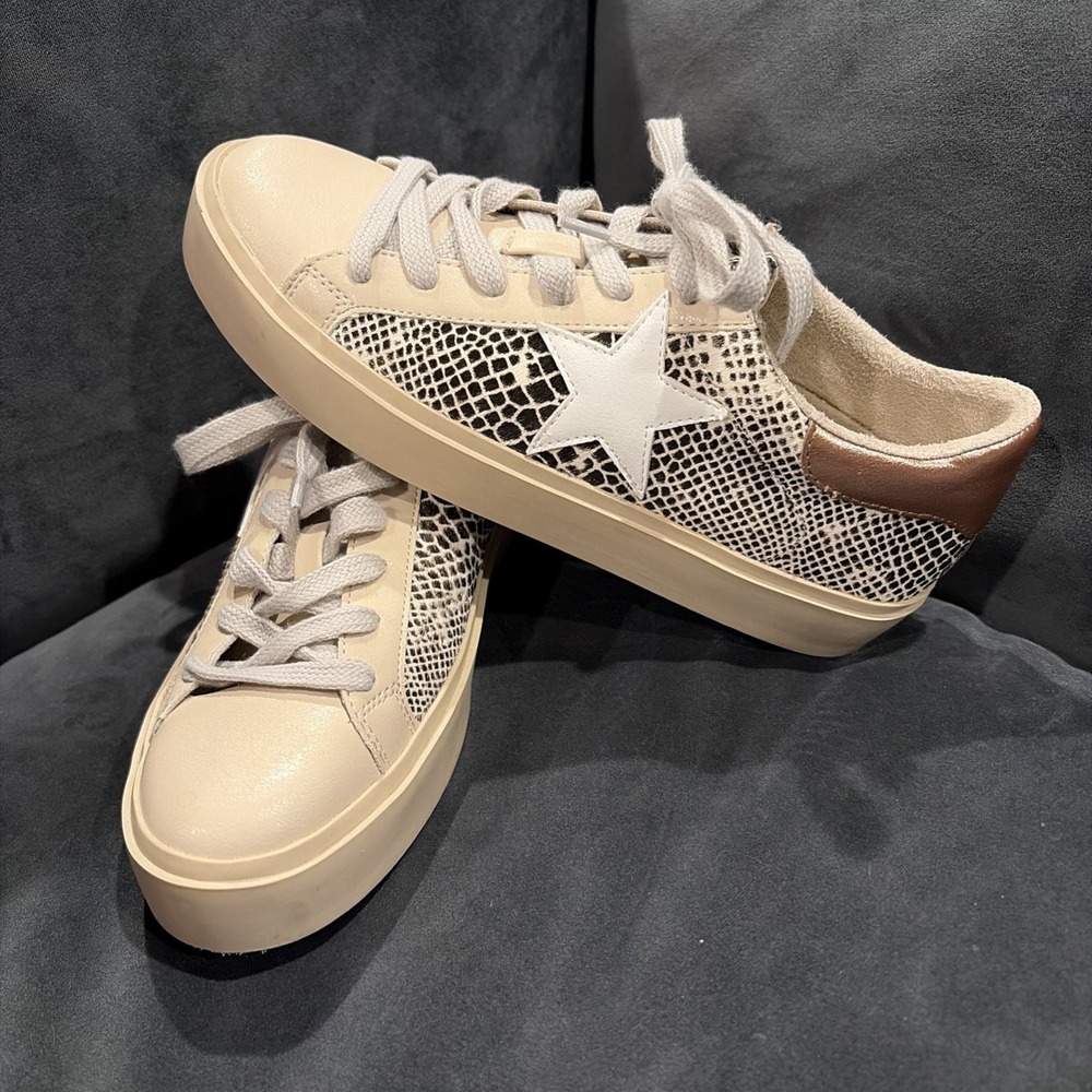 New! Women's SHU SHOP Reba 'snake hair' leather sneakers- Sz 8.5 Originally $110